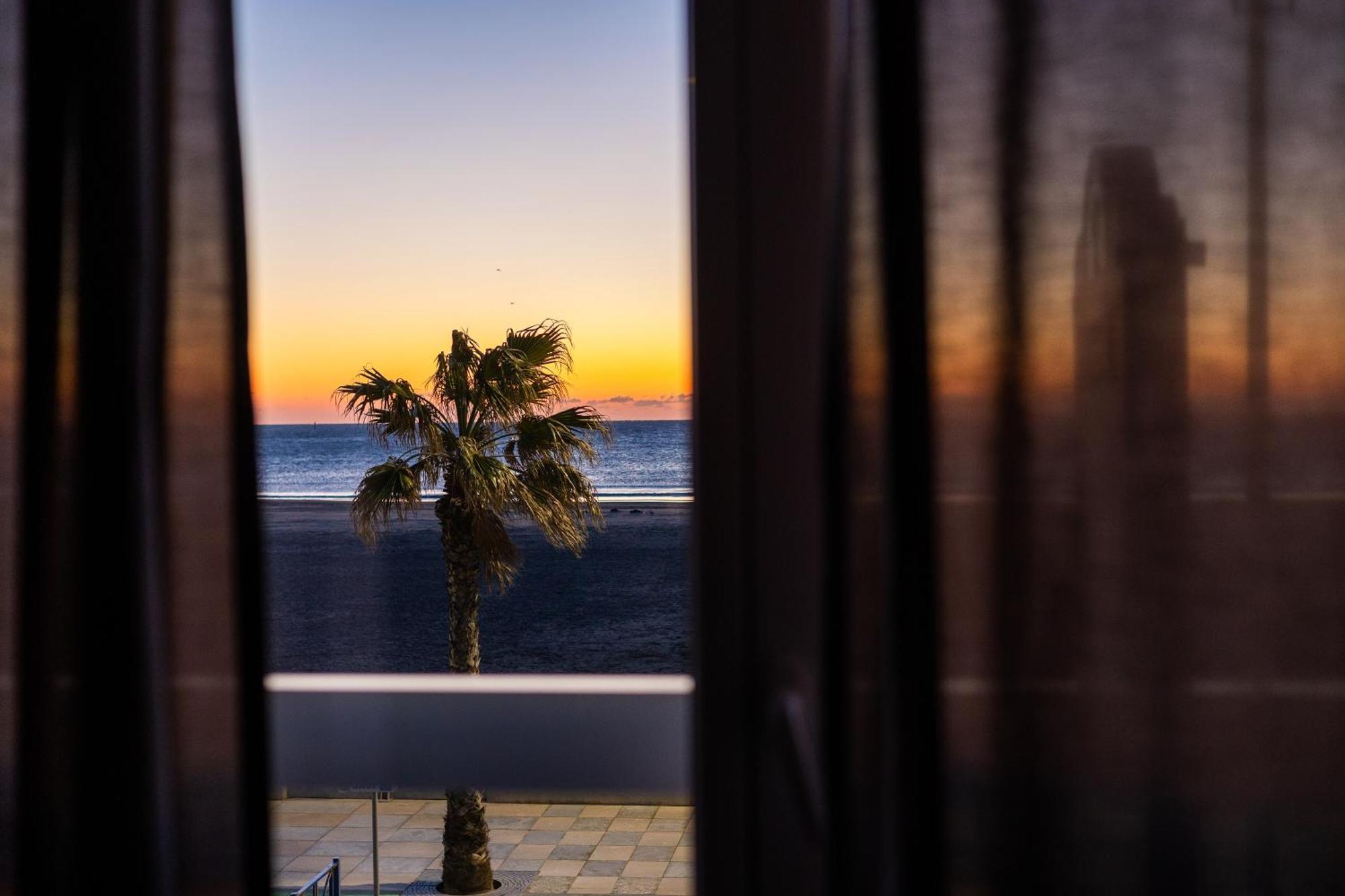 Logis Hotel & Restaurant Mediterranee Пор-ла-Нувель Экстерьер фото