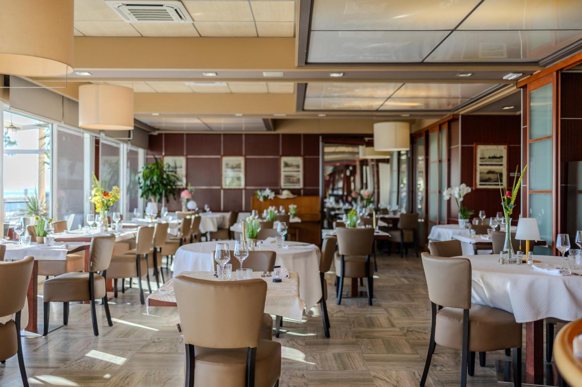 Logis Hotel & Restaurant Mediterranee Пор-ла-Нувель Экстерьер фото